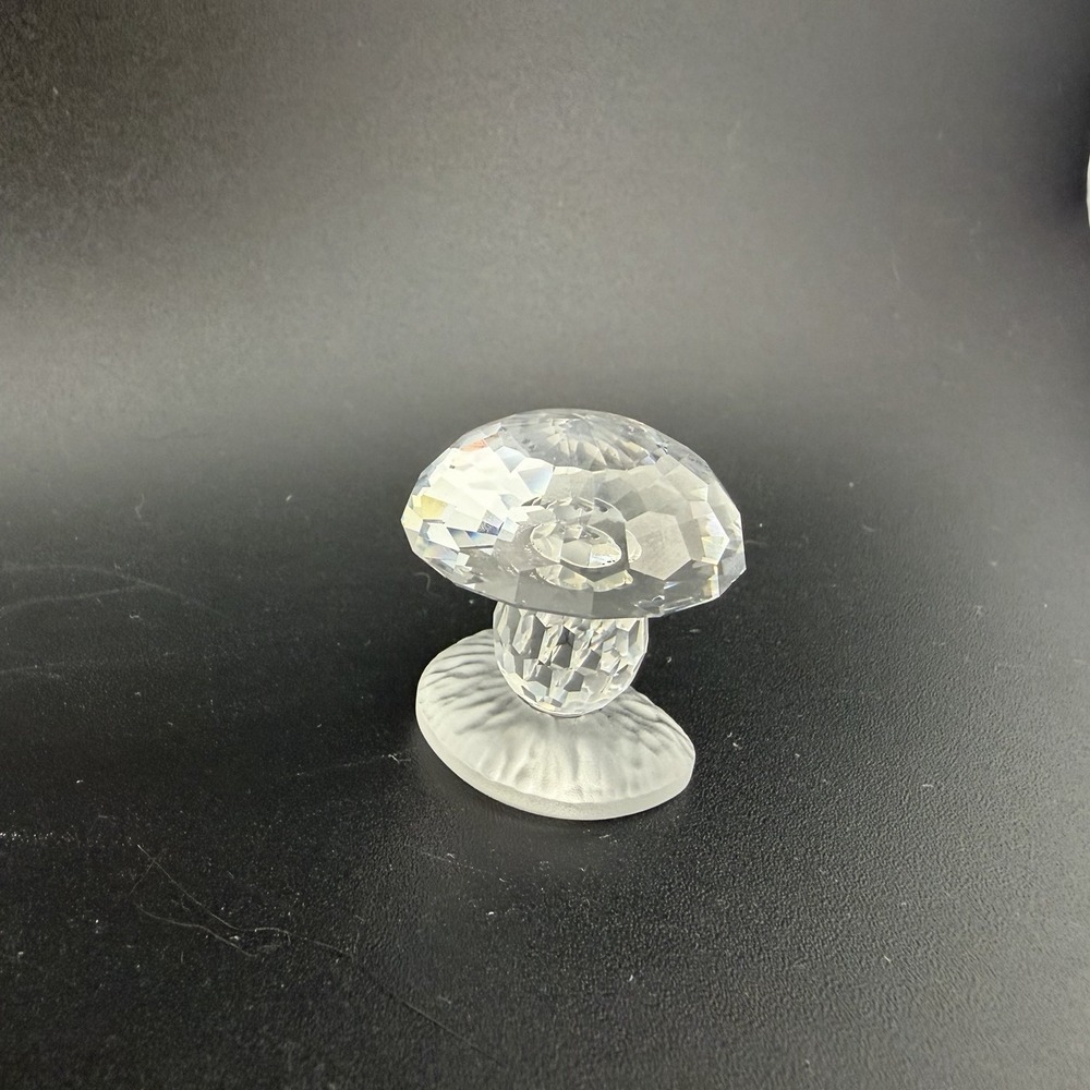 Swarovski Crystal Mushrooms Figurine Small 119206 Vintage Woodland Friends 30mm